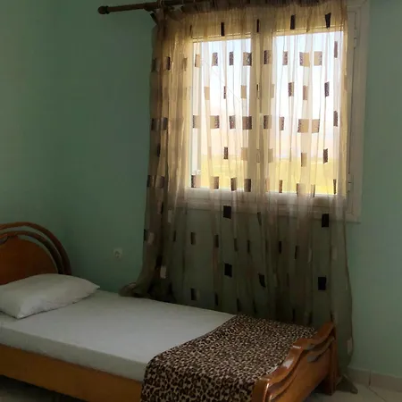 Ammodares Apartman *